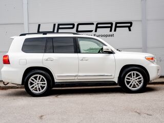 Toyota Land Cruiser Executive 4.5 200kW
