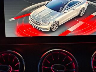 Mercedes-Benz E 220 COUPE 4 MATIC 9G AMG NIGHT PACKAGE 2.0 143кВ