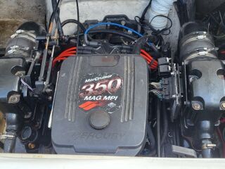 Rinker Captiva 232 Mercruiser 350 224kW