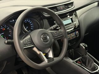 Nissan Qashqai Visia 1.3 117кВ