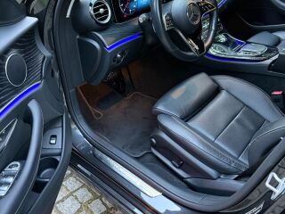 Mercedes-Benz E 300 de 4Matic Avantgarde 2.0 143kW