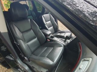 Volvo V70 2.4 D5 120kW