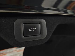Lexus ES 300h F-Sport S Mark Levinson 2.5 131kW