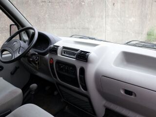 Opel Movano Van 2.5 dCi 84kW