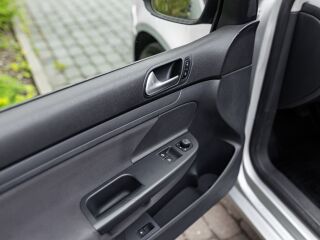 Volkswagen Golf Comfortline 1.4 90кВ