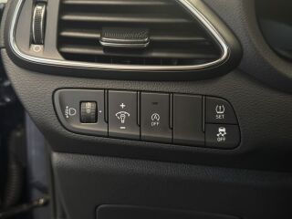Hyundai i30 Fresh Plus 1.0 T-GDI 73кВ