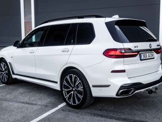 BMW X7 3.0 294kW