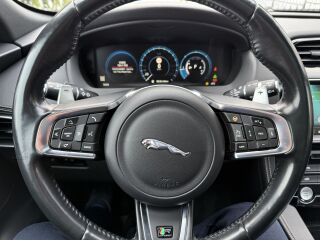 Jaguar F-Pace R-Sport Black Pack 3.0 V6 221kW