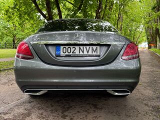Mercedes-Benz C 220 2.0 143kW