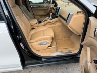 Porsche Cayenne 3.0 180кВ