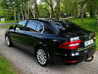 Skoda Superb Ambition 1.8 TSI 118kW
