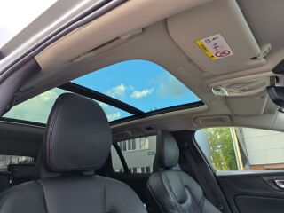 Volvo V60 Cross Country Cross Country Pro AWD 2.0 145кВ
