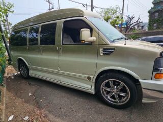 Chevrolet Express 1500 Explorer Limited SE Conversion Van 5.3 V8 310hp