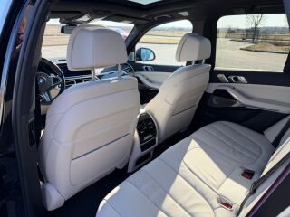 BMW X5 xDrive 45e M-Sportpakett 3.0 290кВ