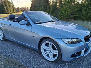 BMW 325 3.0 145kW