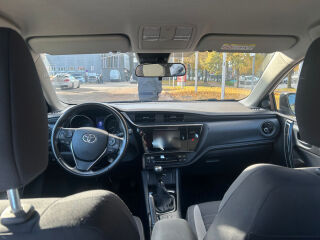 Toyota Auris 1.6 97kW