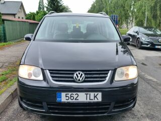 Volkswagen Touran ComfortLine 2.0 R4 TDi BKD 103kW