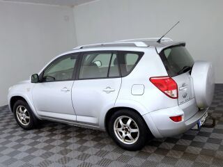 Toyota RAV4 Linea Sol 2.2 D-CAT 130kW