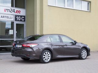 Toyota Camry 2.5 Hybrid 131kW