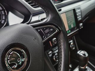 Skoda Superb 1.8 132kW