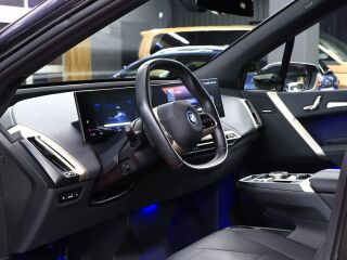 BMW iX xDrive 40 240кВ