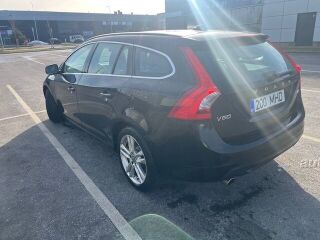 Volvo V60 2.4 151kW