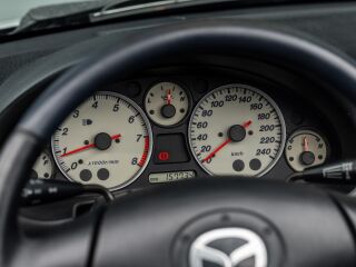 Mazda MX-5 1.6 81kW
