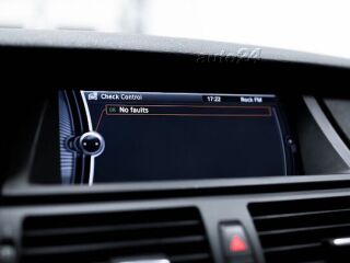 BMW X5 3.0 225кВ