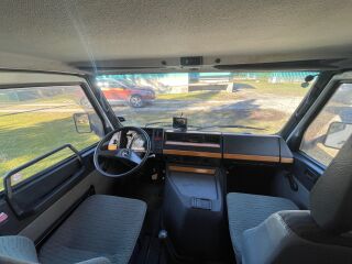 Mercedes-Benz MB 100 Karmann 2.4 53kW