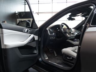 BMW X6 xDrive M50d 3.0 294kW
