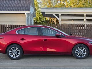 Mazda 3 Skyactiv-G Elegance 2.0 90kW