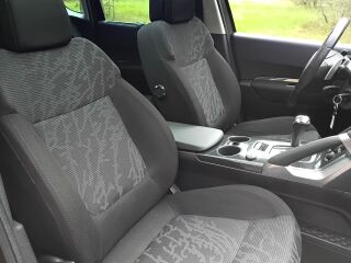 Peugeot 3008 1.6 R4 80kW