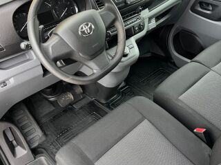 Toyota ProAce Panel Van Medium Double side door Prof 2.0 106kW
