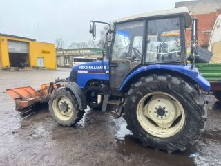 Farmtrac 675DT Haagis + lumesahk 4.4 54kW