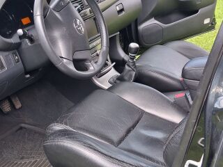 Toyota Avensis 2.0 TDI 93кВ
