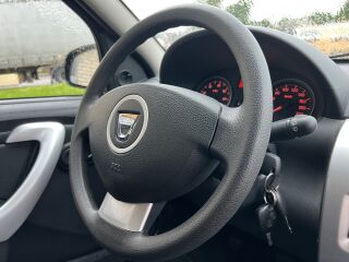 Dacia Sandero Stepway Laureate 1.6 62кВ