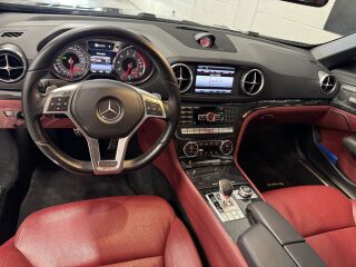 Mercedes-Benz SL 500 ILS AMG-pakett 4.7 V8 320kW