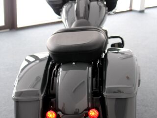 Harley-Davidson Road Glide V-Twin Milwaukee-Eight