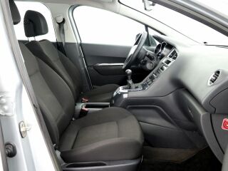 Peugeot 5008 Elegance 1.6 88kW