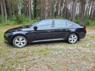 Skoda Superb 1.4 110кВ