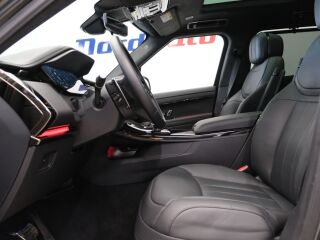 Land Rover Range Rover Sport Autobiography P530 4.4 V8 390кВ
