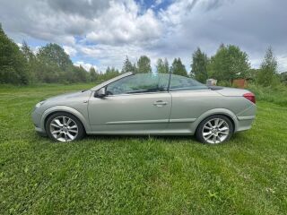 Opel Astra TwinTop 1.9 110kW