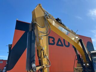 CAT / Caterpillar 330 FL 178kW