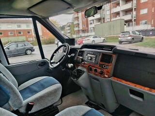 Ford Burstner A648 2.2 96kW