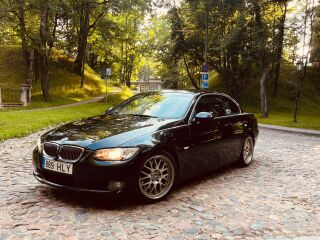 BMW 330 3.0 170kW