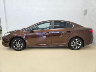 Toyota Avensis Active 108kW