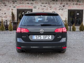 Volkswagen Golf 1.2 77кВ
