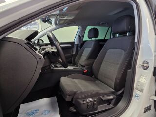 Volkswagen Passat FaceLift Variant Business 2.0 R4 TDi 147kW