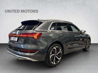 Audi e-tron 55 S-Line quattro 300kW