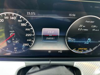 Mercedes-Benz E 220 AllTerrain 4 MATIC 2.0 R4 143кВ